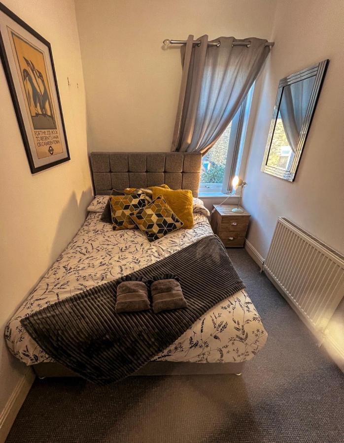 Вилла Long Term Offers Message For Prices Sleeps 6 Adults, Contractors, Relocators, Travellers Галифакс Экстерьер фото